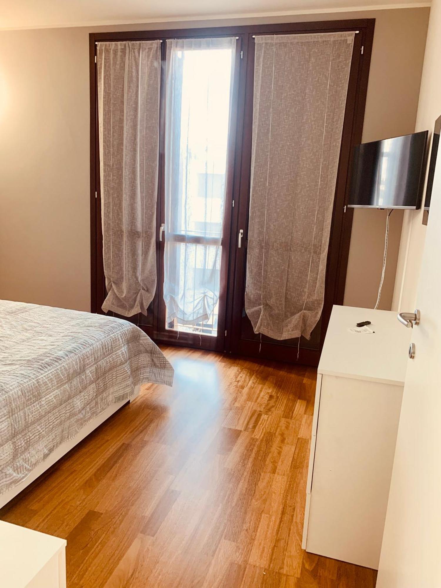 Appartamento Deny & Carol'S House Somma Lombardo Esterno foto
